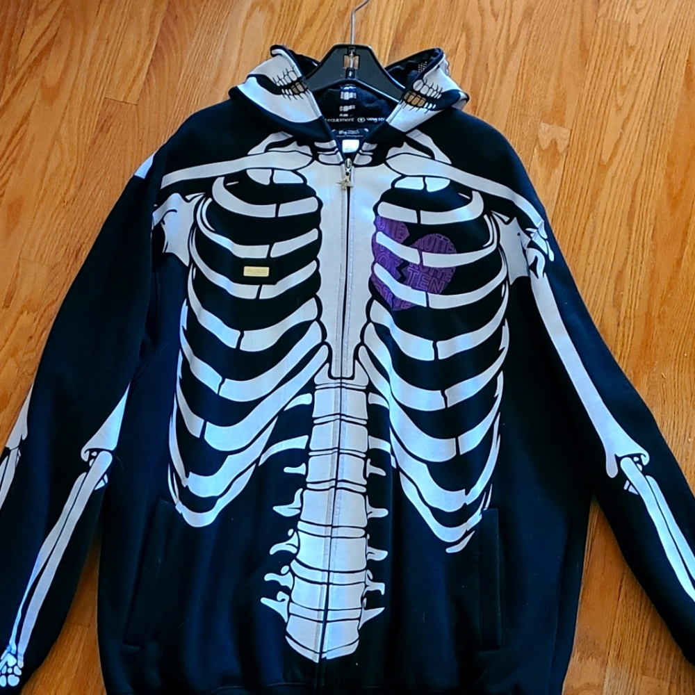 LRG Skull hoidie original